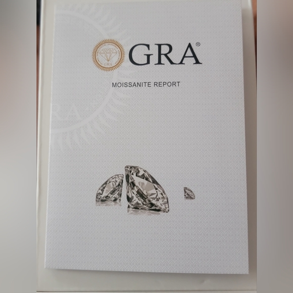 925 Sterling Silver certified 2ct Moissanite diamond pendant necklace - Picture 6 of 8